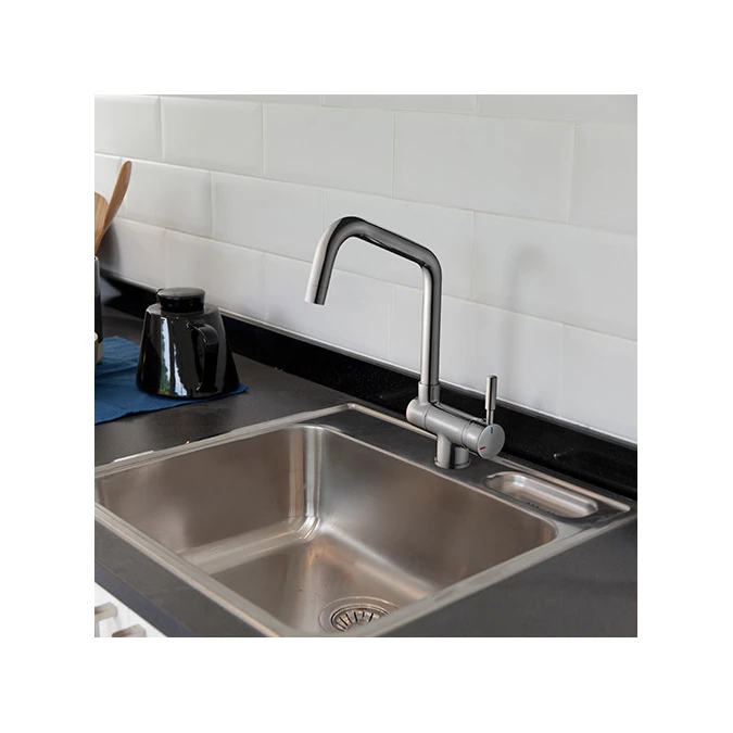 Mitigeur évier avec bec rabattable MICA