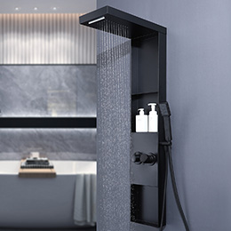 colonne de douche avec niche de rangements pour les produits 