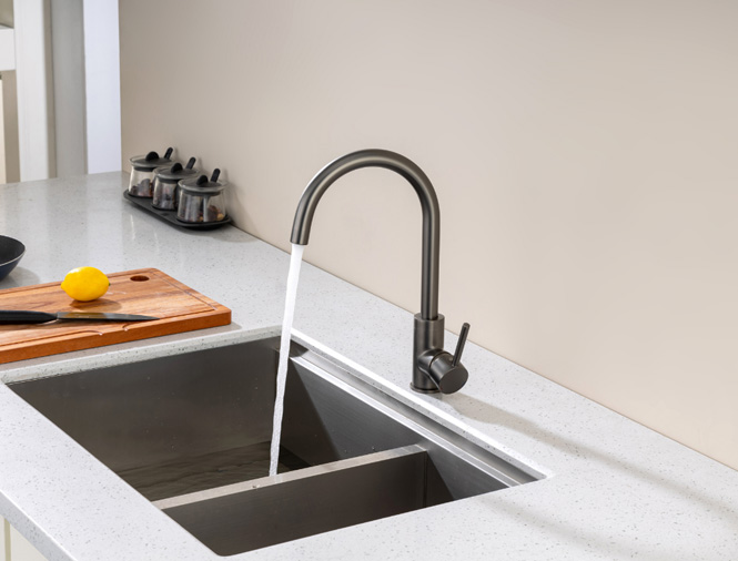 Mitigeur de cuisine bec haut graphite mat