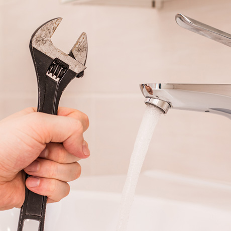 Démonter un mousseur de robinet entartré